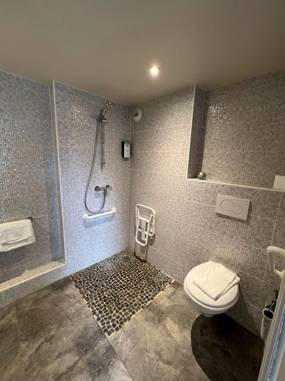 KYRIAD Sedan - Chambres