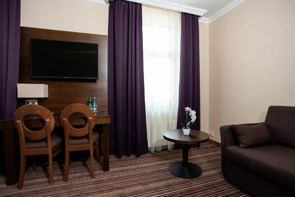 Hotel Cesis - Chambres