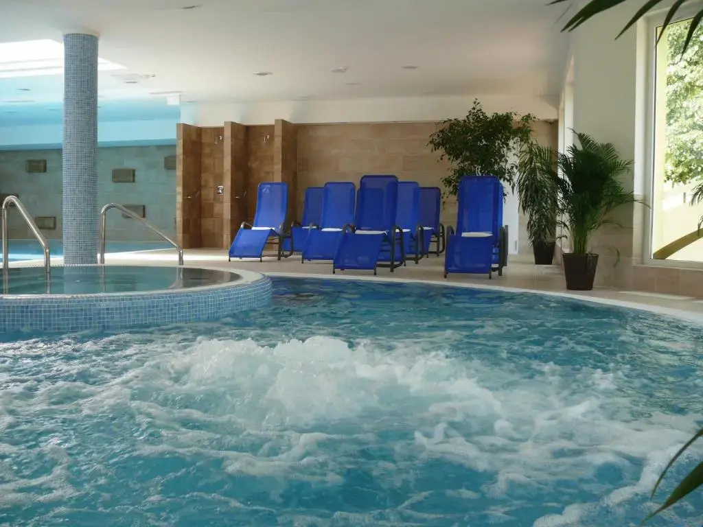 Garden Hotel Wellness Es Konferencia - Chambres