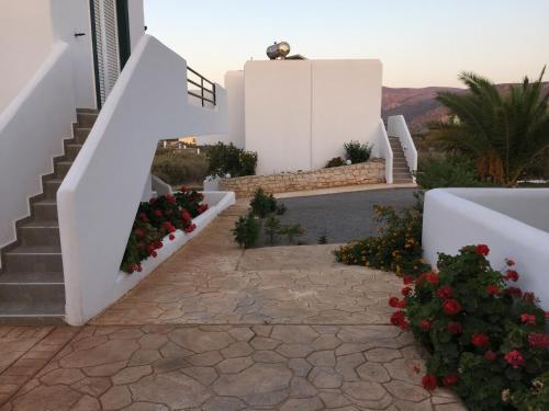 Cavo Plako Villas 