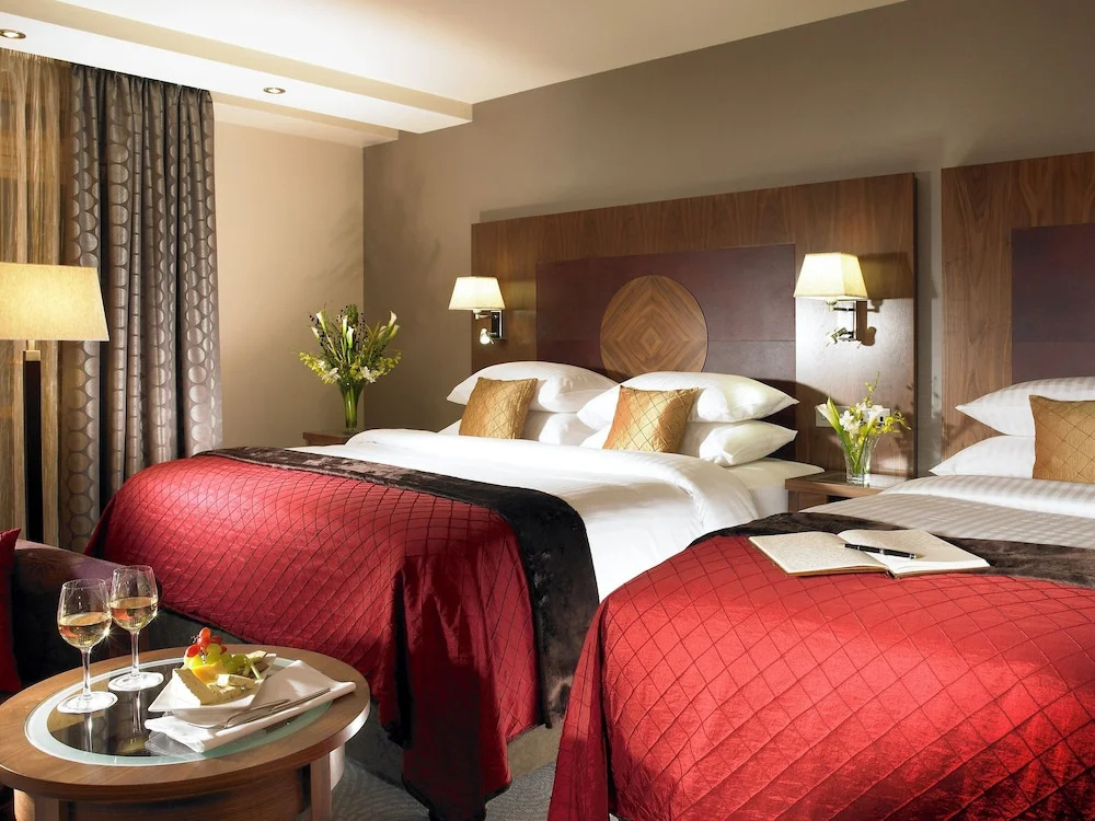 Westport Plaza Hotel - Chambres