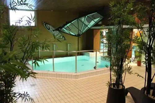 Balcony & Terrace