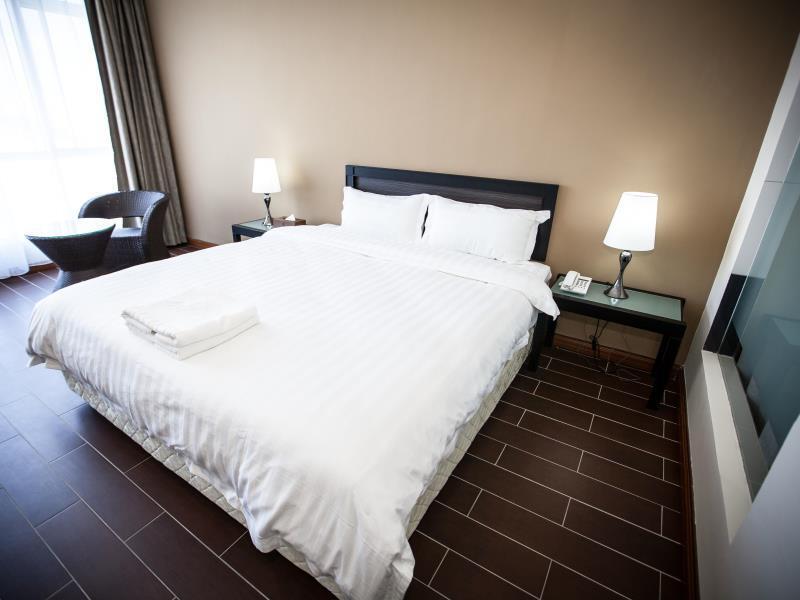Putatan Platinum Hotel