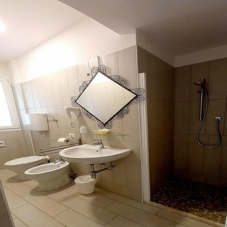 Standard Family room