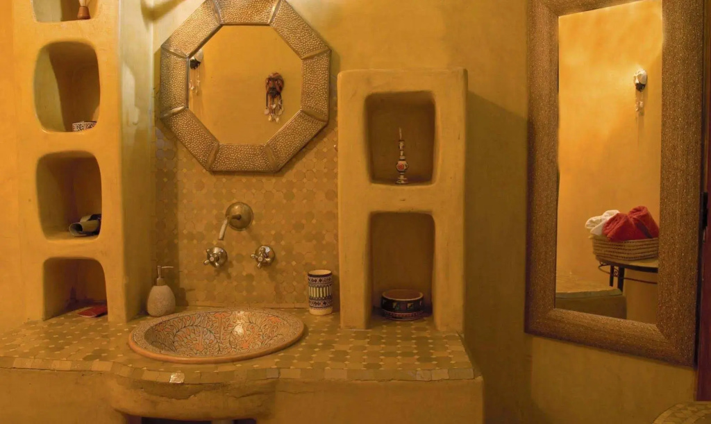 Riad Al Bartal - Général