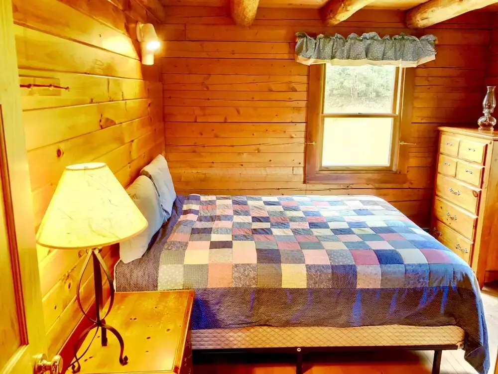Majestic Vista Mountainside Cabin 2