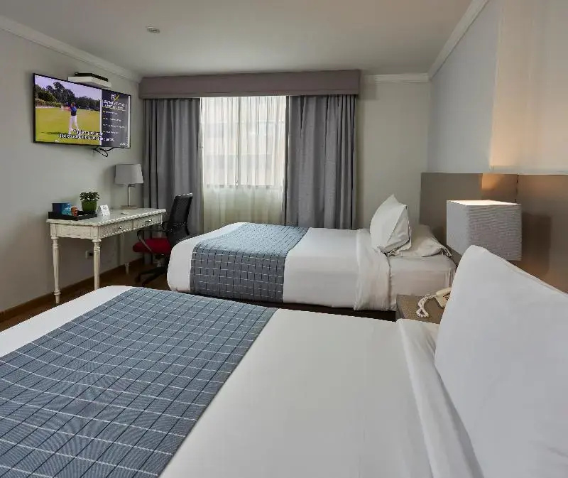 Superior Sextuple room