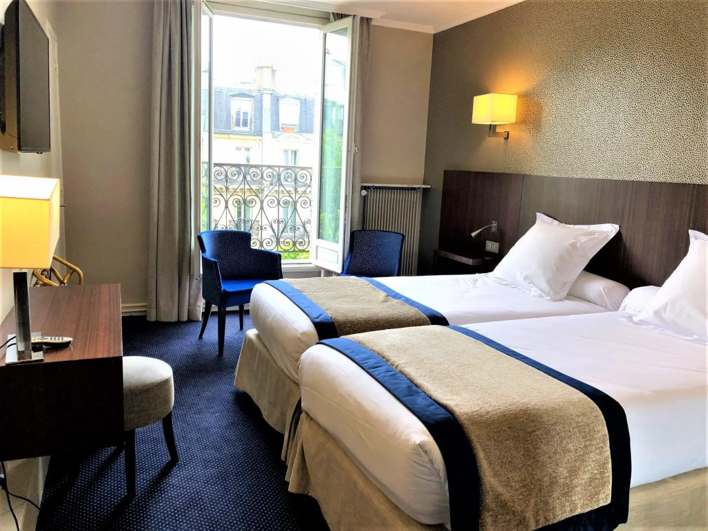Superior Double room (twin beds)