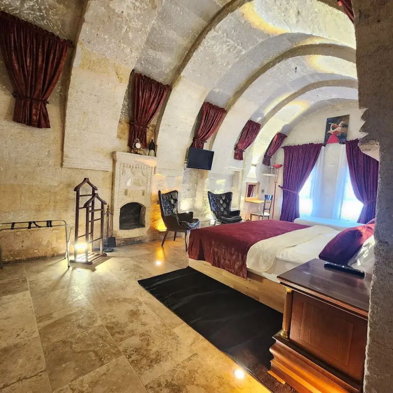 Suite with balcony