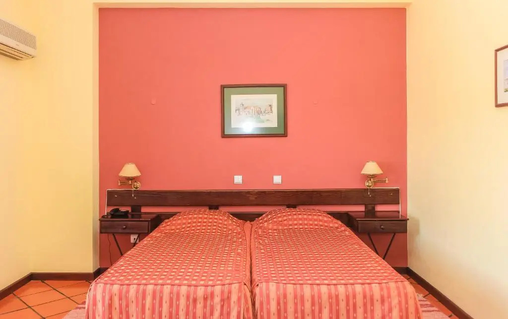 Hotel Colina Dos Mouros - Chambres