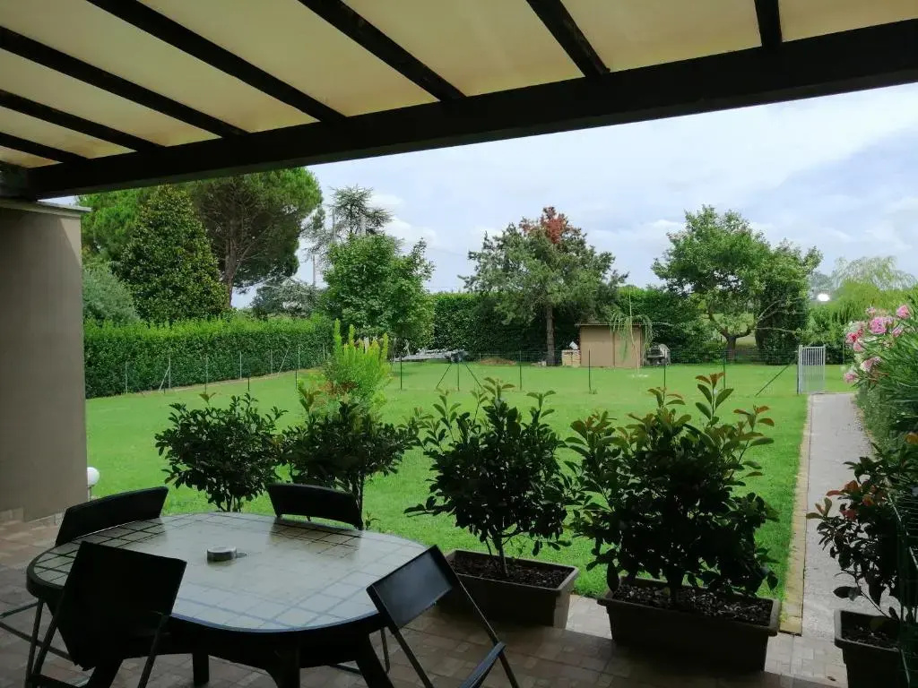 2 Bedrooms Cottage