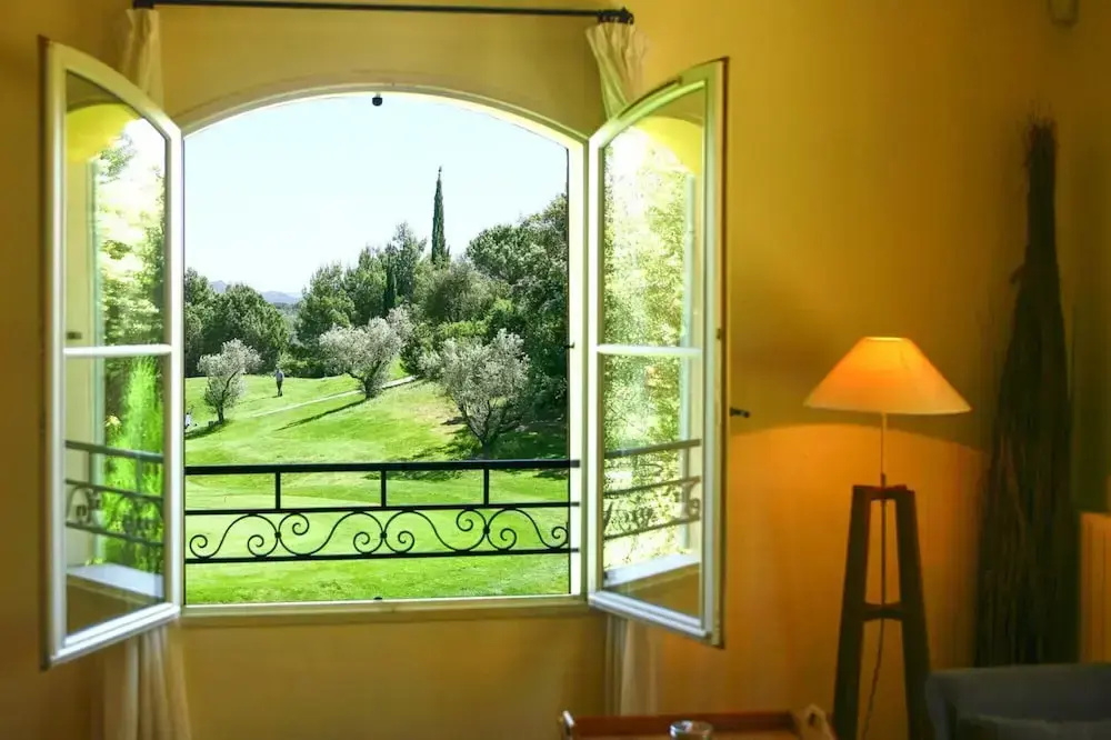 Afficher la photo 8 — Romantic Couple Getaway in La Motte