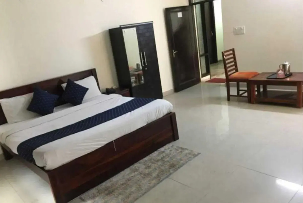 Shelly Home Stay