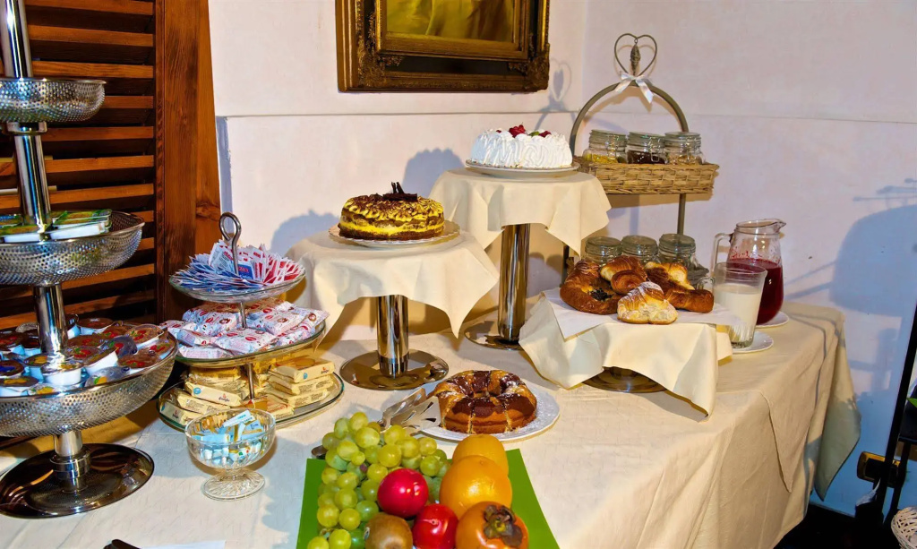 Hotel photo 11