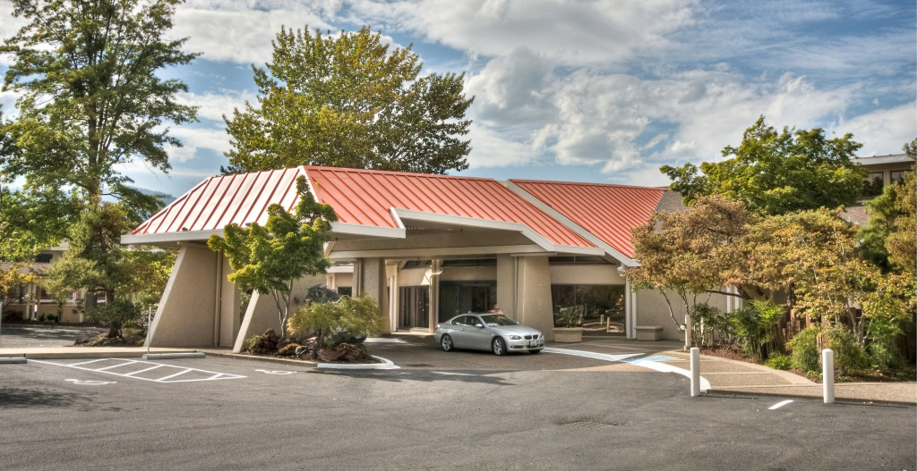 Ashland Hills Hotel & Suites