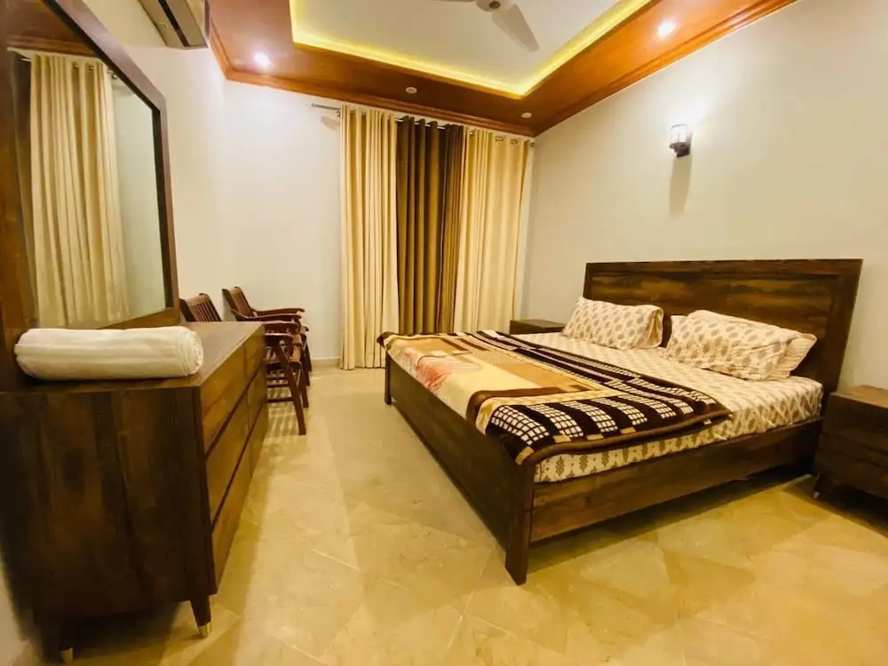 Raza Khan Two bedrooms Millenium Heights