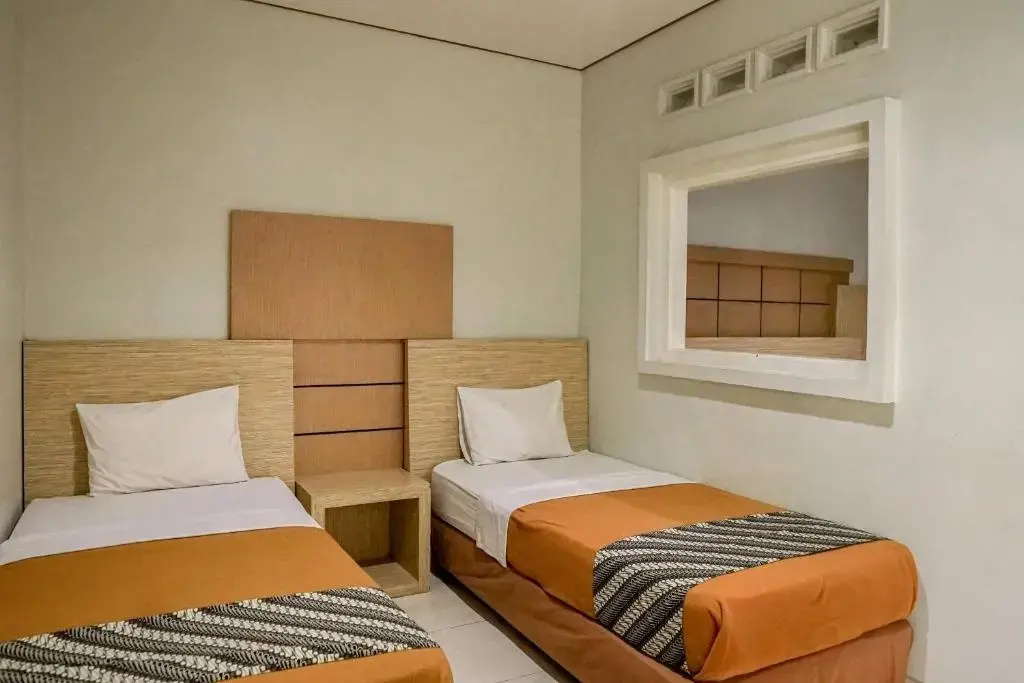 Airlangga Hotel - Chambres