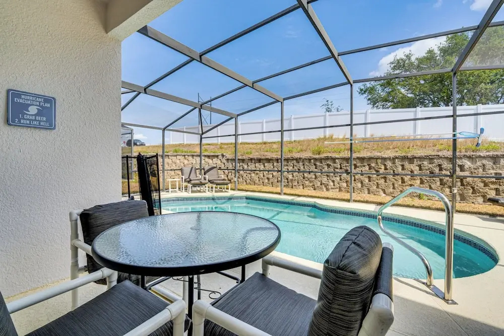 11 Mi to Disney: Home w/ Pool in Davenport!