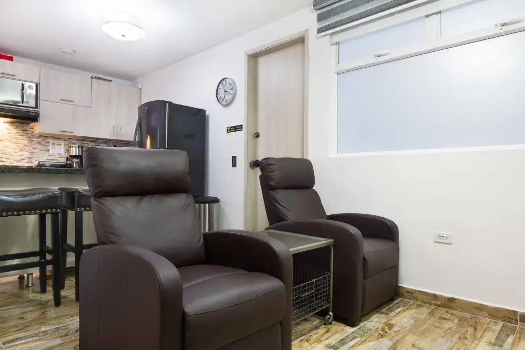Deluxe Apartment
