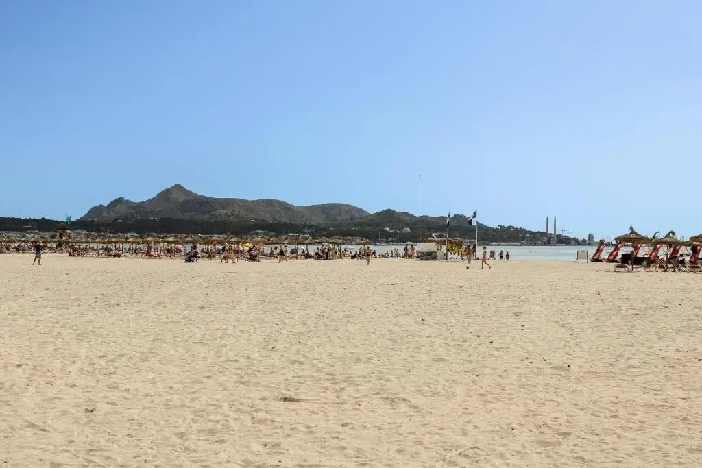Beach & Waterfront