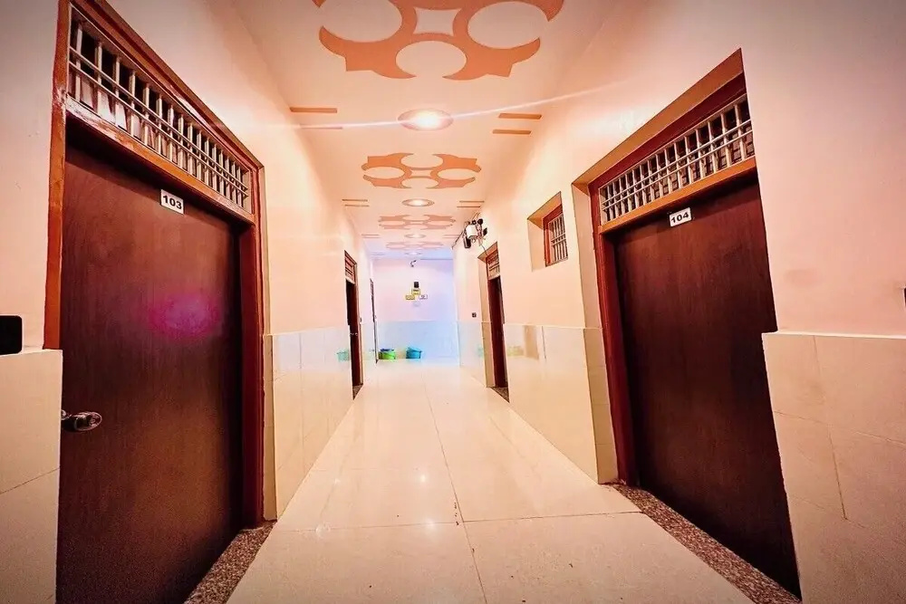 Hotel photo 12