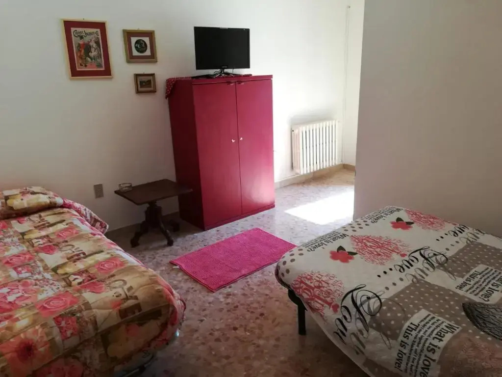 Standard Double room with balcony (twin beds)