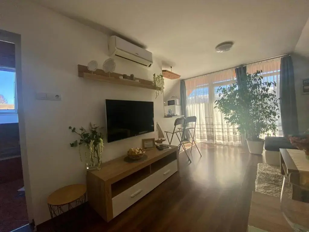 Munkácsy Apartmanok - Chambres