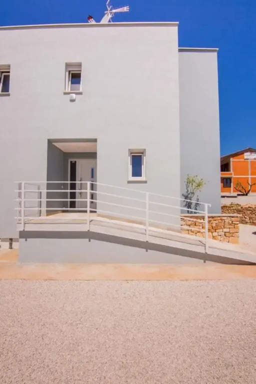 Villa With Pool and Sea View in Fazana - Horizont
