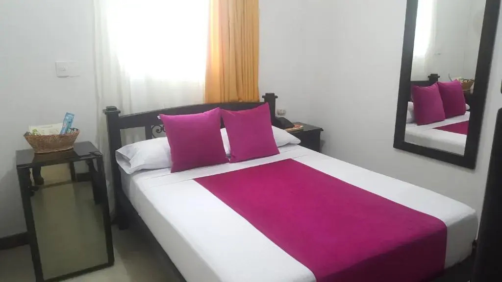 Hotel Colonial - Chambres