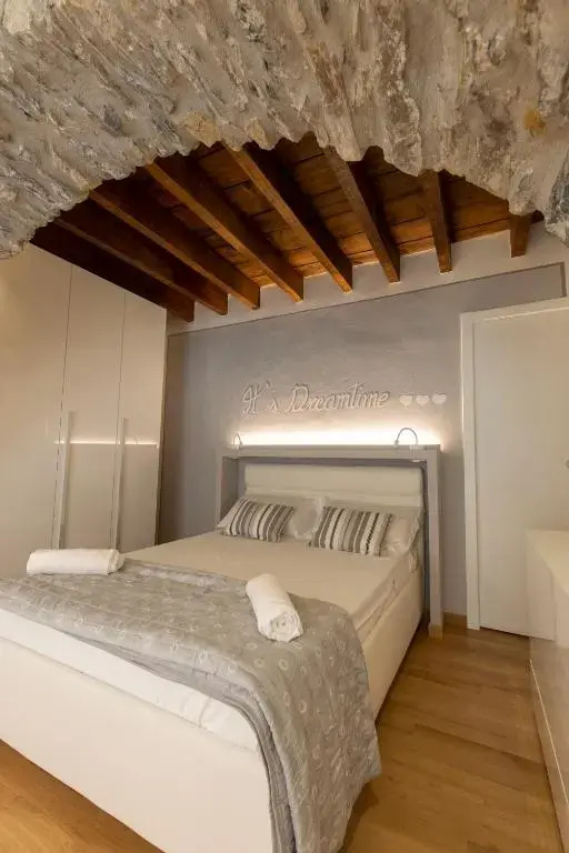Center Loft Apartment