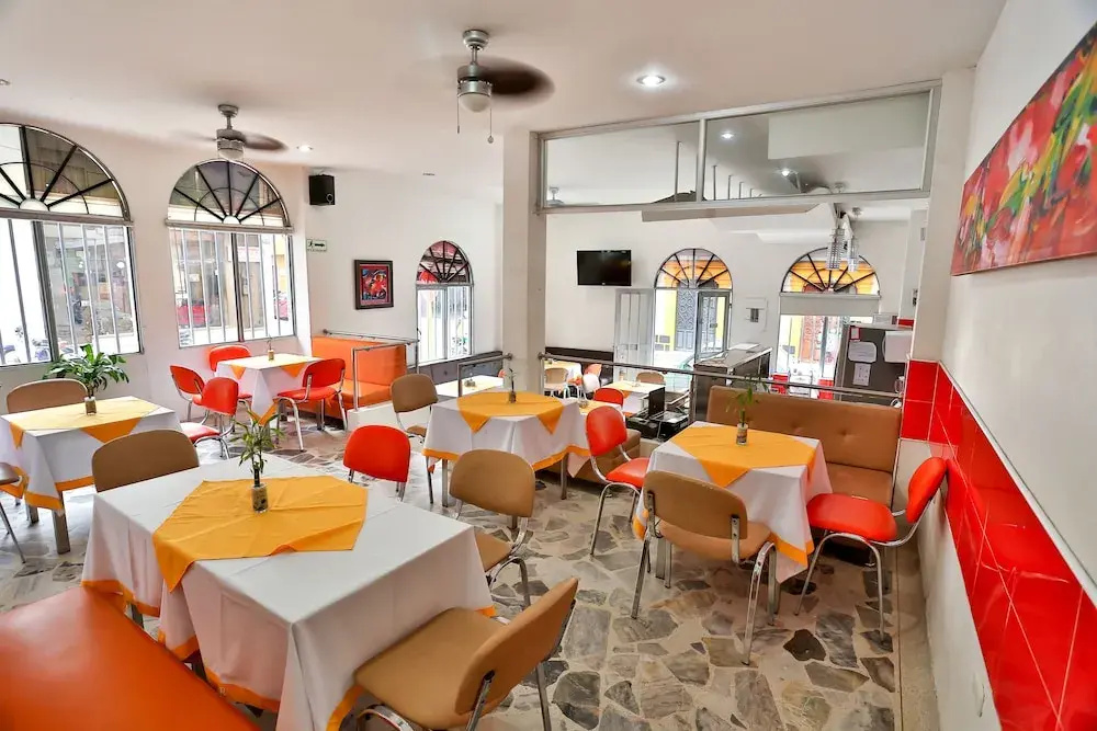 Casablanca Hotel, RestoBar, Catering, Events & Tourism in Garzón - Général