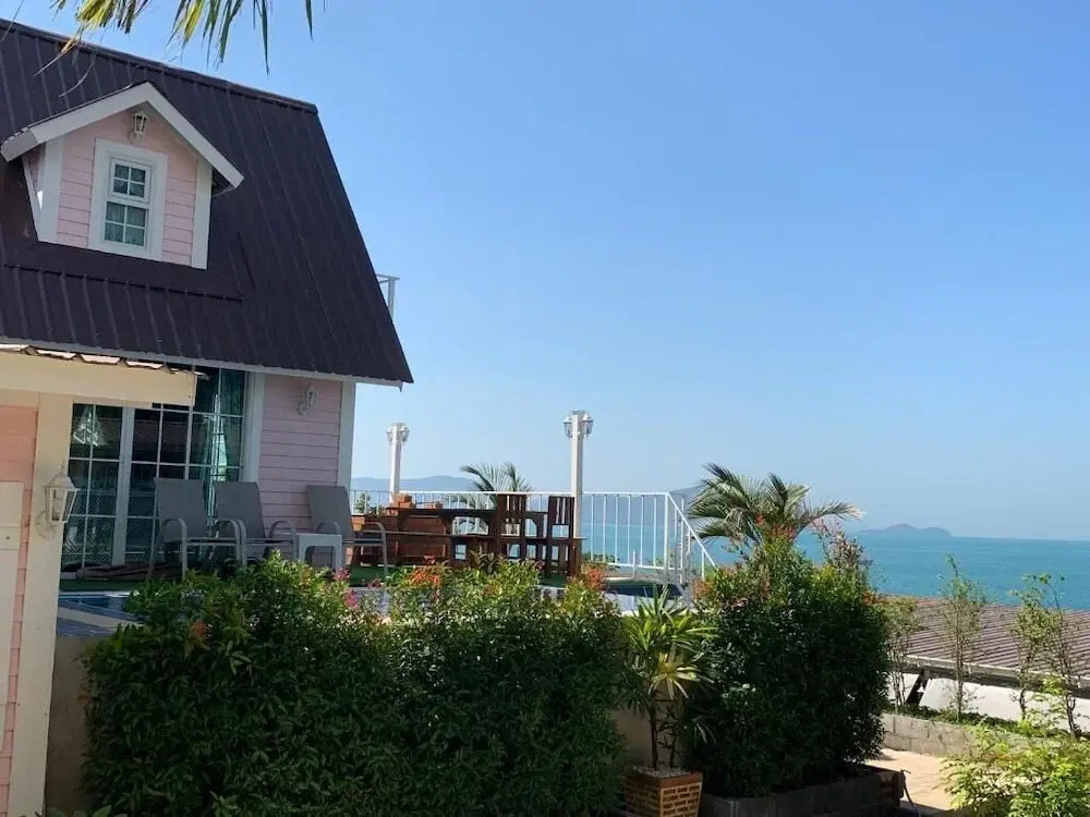 Pattaya Paradise Beach Resort