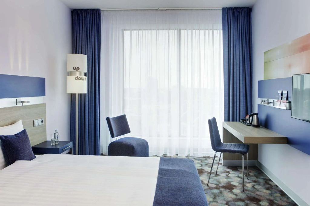 Standard Double room (full double bed)