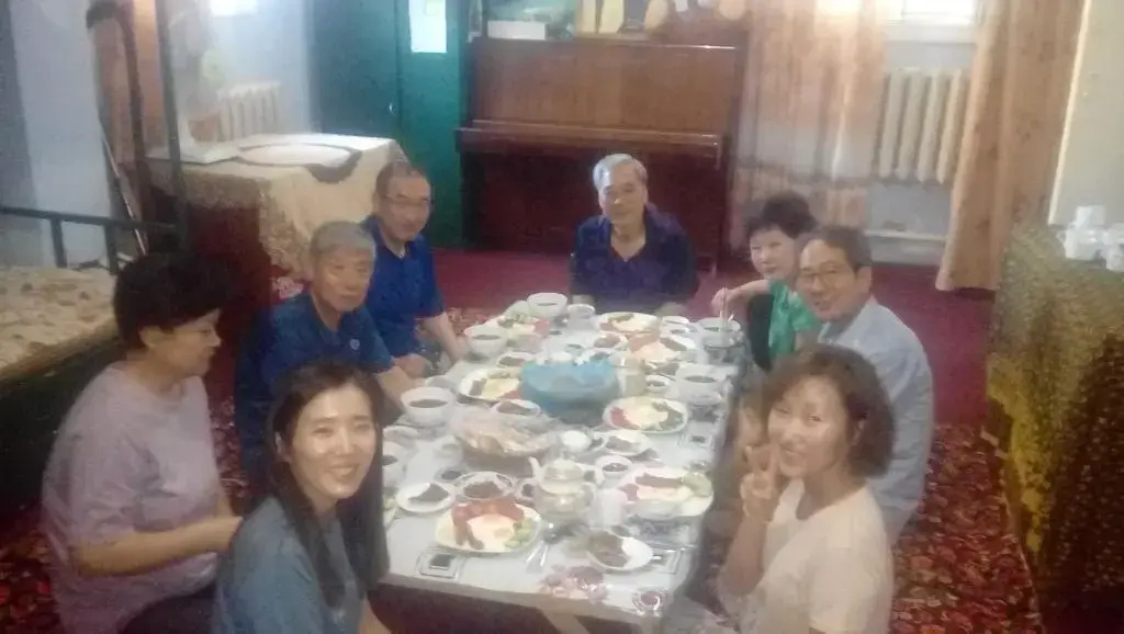 Family Guest house - Friends-J - фото 6