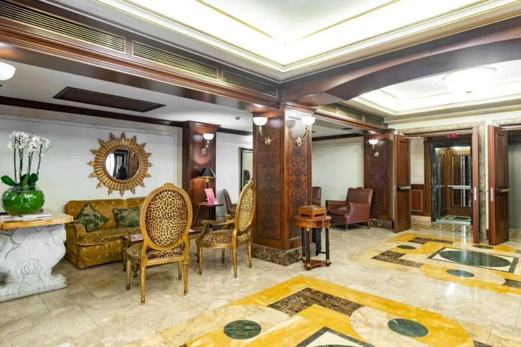 Hotel photo 2