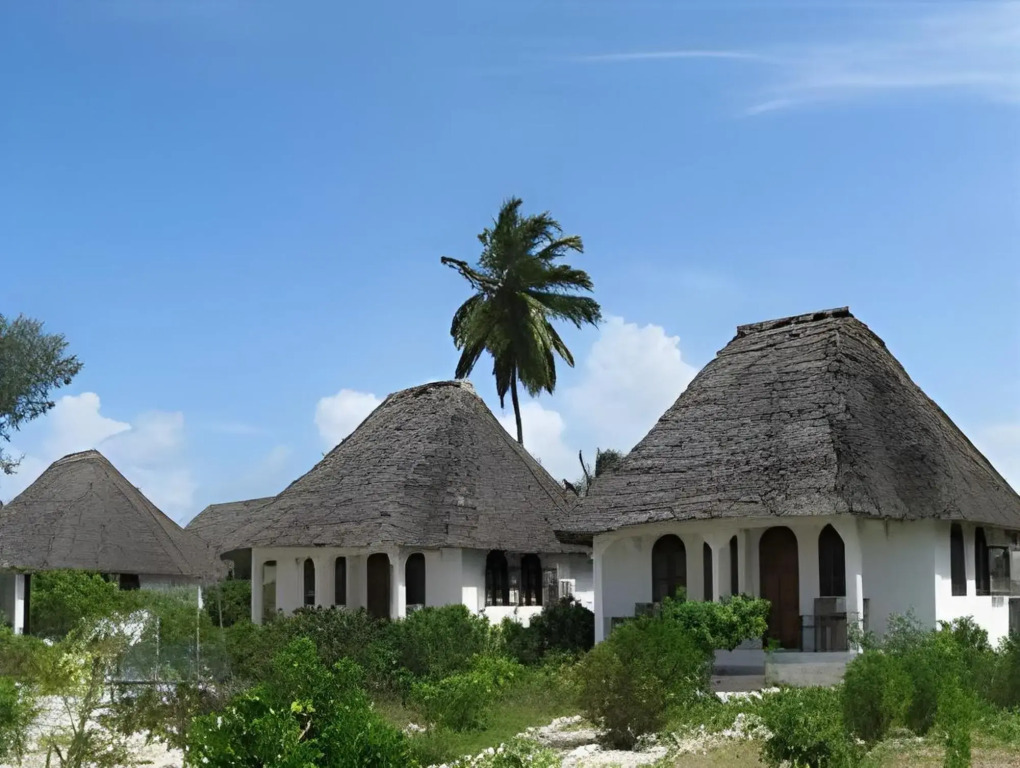 Blue Earth Beach Bungalows