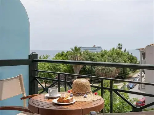 Balcony & Terrace