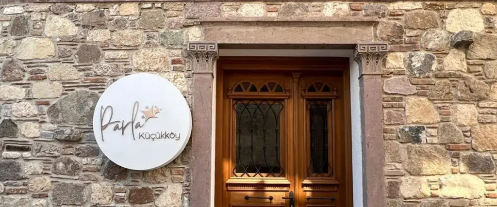 Parla Otel Kucukkoy