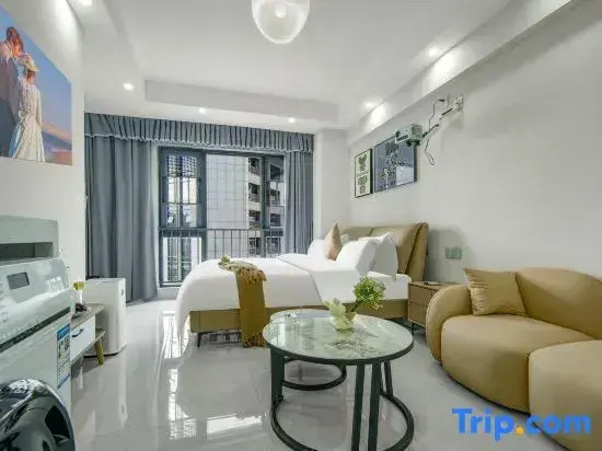 Standard room with city view