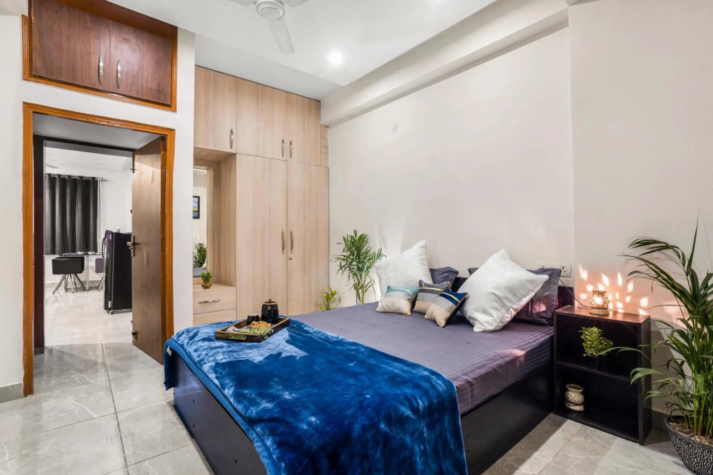 Entire Luxurious Apartment with kitchen near metro