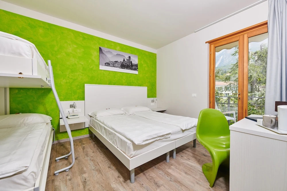 Eco Hotel Benacus - Chambres