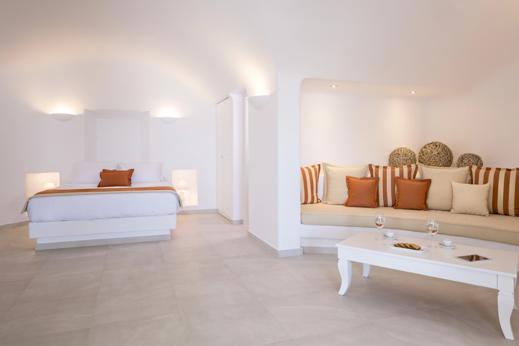 Amber Light Villas Santorini — 4