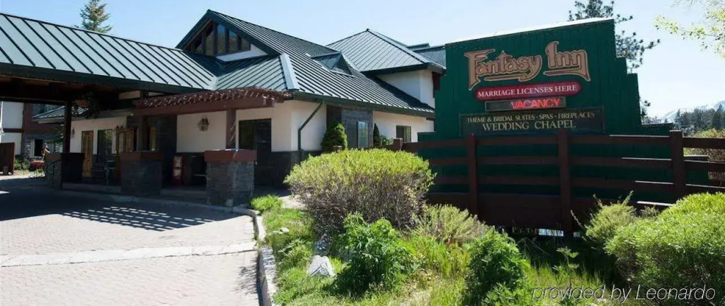 POSTMARC Hotel and Spa Suites
