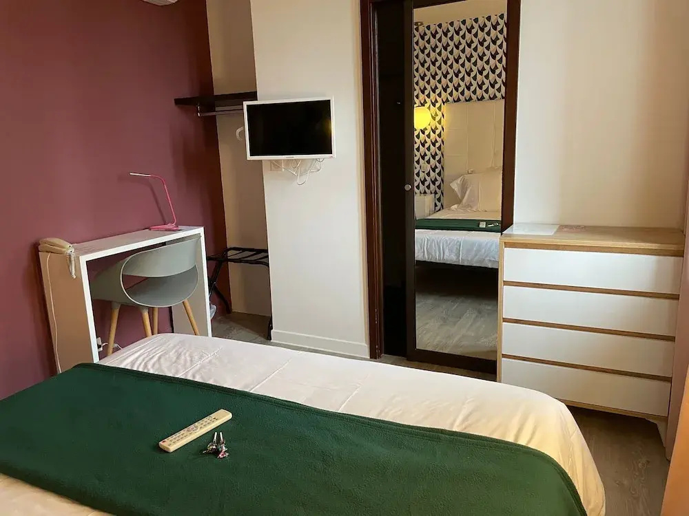 Comfort room