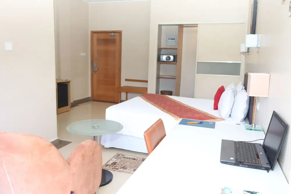 Metropole Hotel Kampala - Chambres