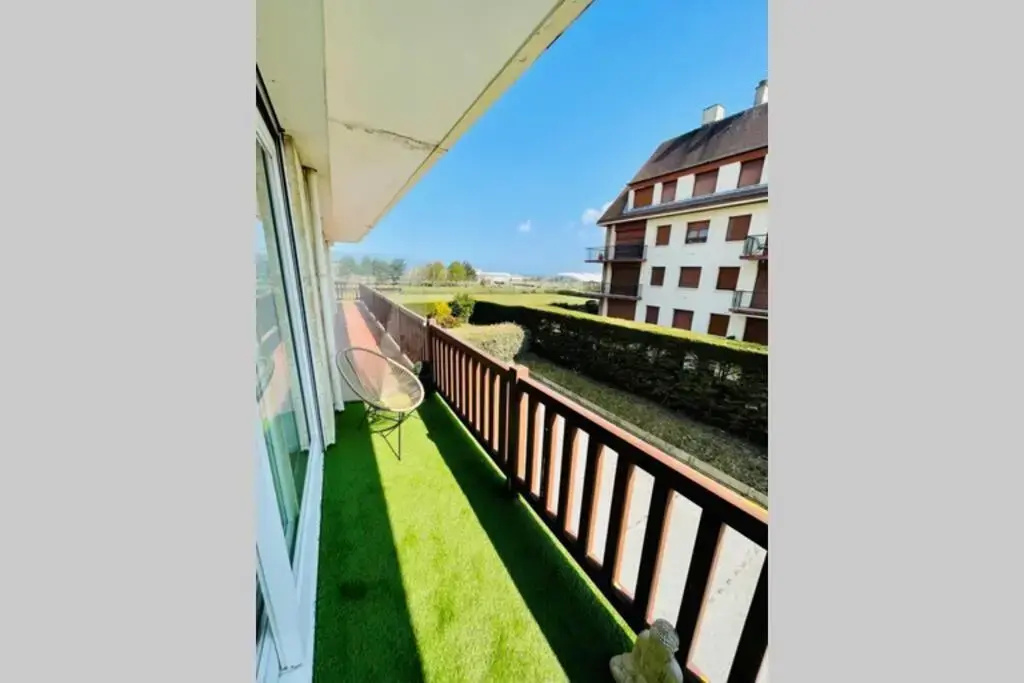 DEAUVILLE centre, 2 Pièces - Tout à pied - Vue mer