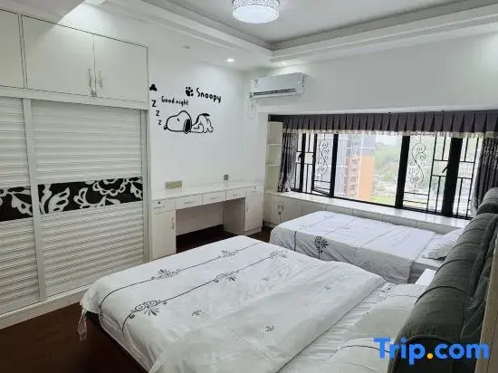 4 Bedrooms Standard room with sea view