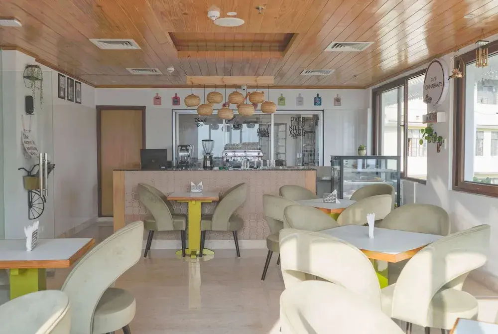 restaurant