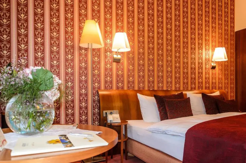 Akzent Hotel Goldner Hirsch - Chambres