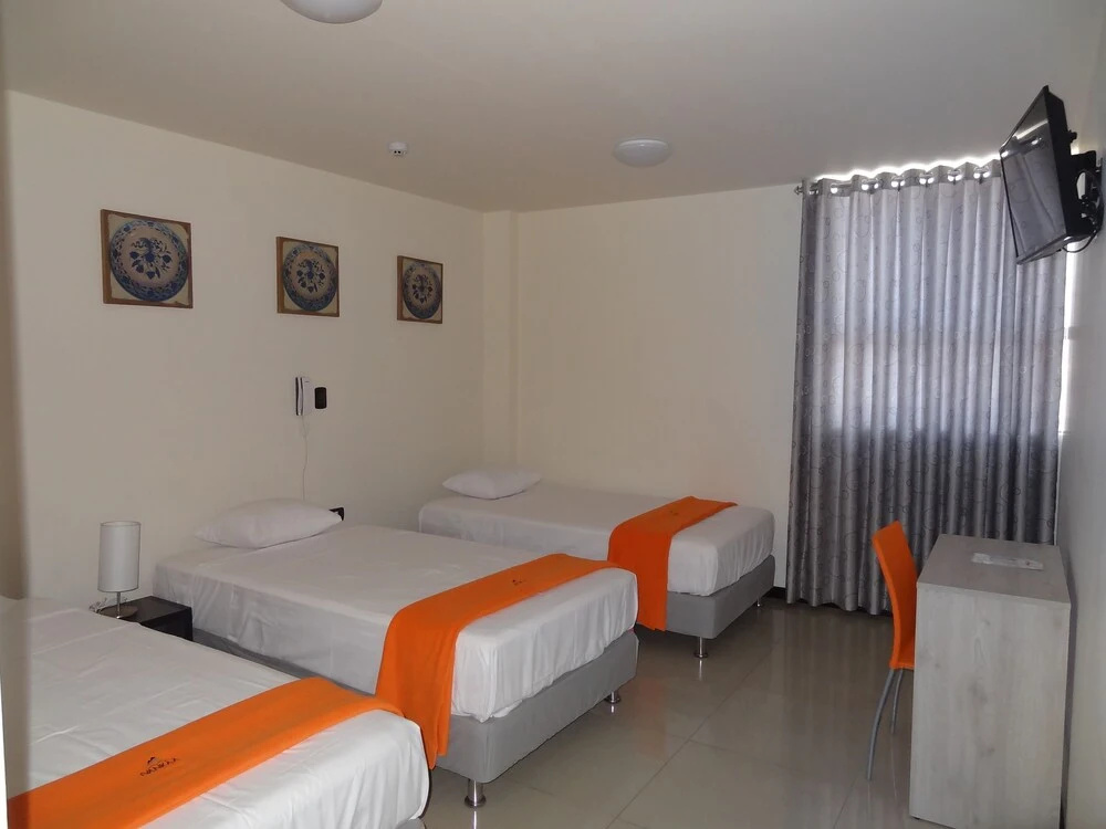 Standard Triple room